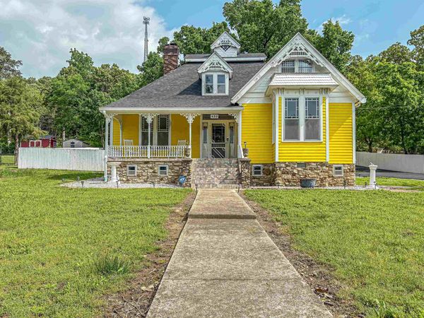 432 E Hwy 62, Yellville, AR 72687