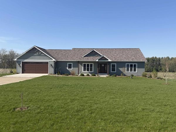 N8069 Springer Road, Lake Mills, WI 53551