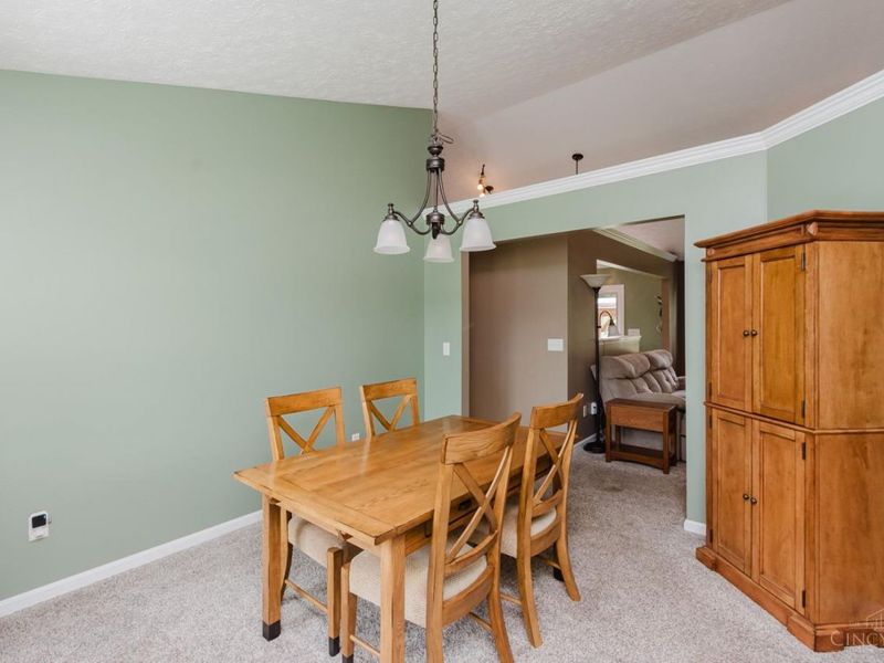 4492 Longmeadow Lane, Beavercreek, OH 45430 Photo 11