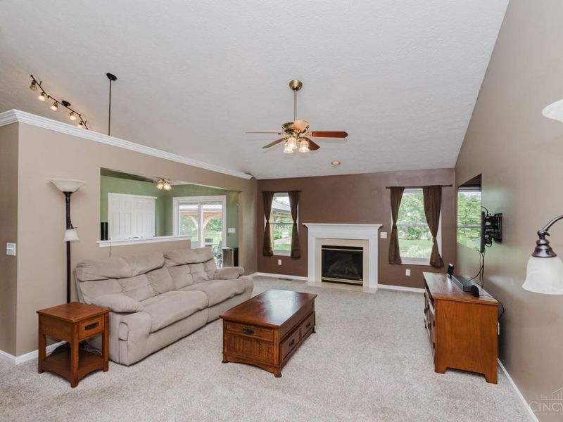 4492 Longmeadow Lane, Beavercreek, OH 45430 Photo 6