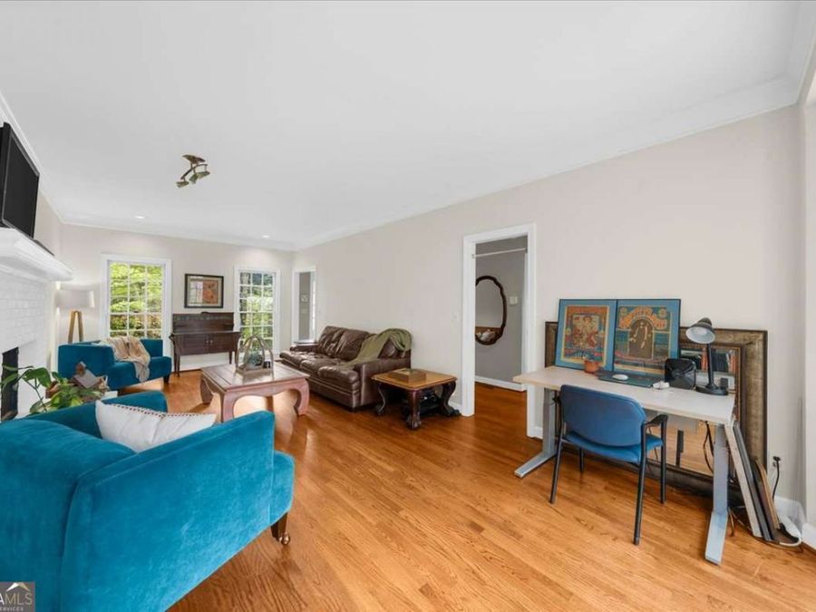 Property Image 11