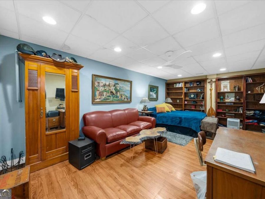 Property Image 47
