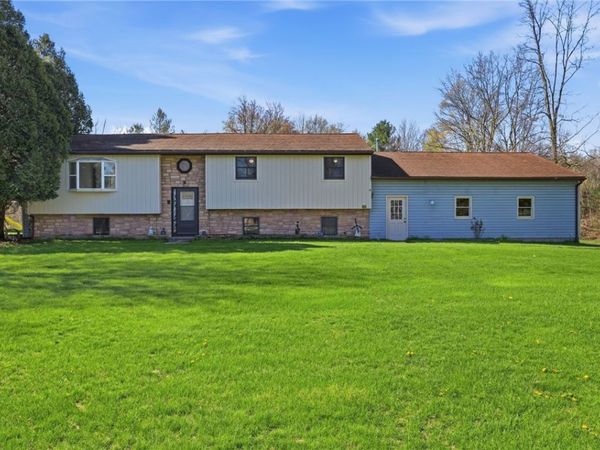 63 Pine Hill Road, Spencerport, NY 14559