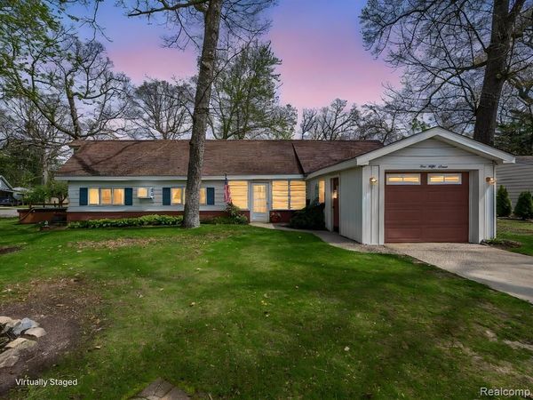 557 Alfred Street , Columbia Twp, MI 49230