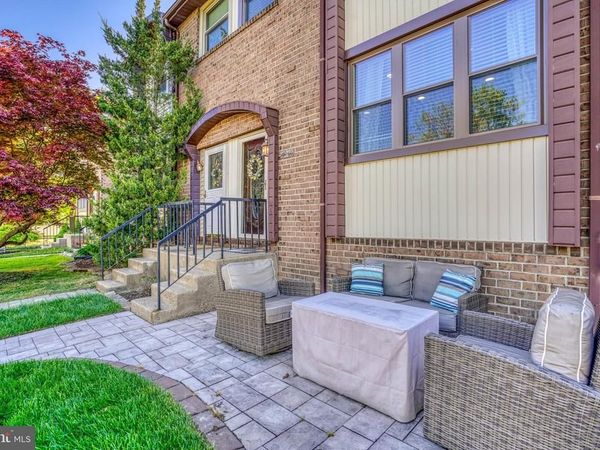 3943 WREXHAM COURT , BENSALEM, PA 19020