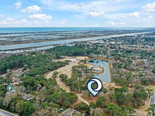 167 E Wayfinder Lane , Hampstead, NC 28443