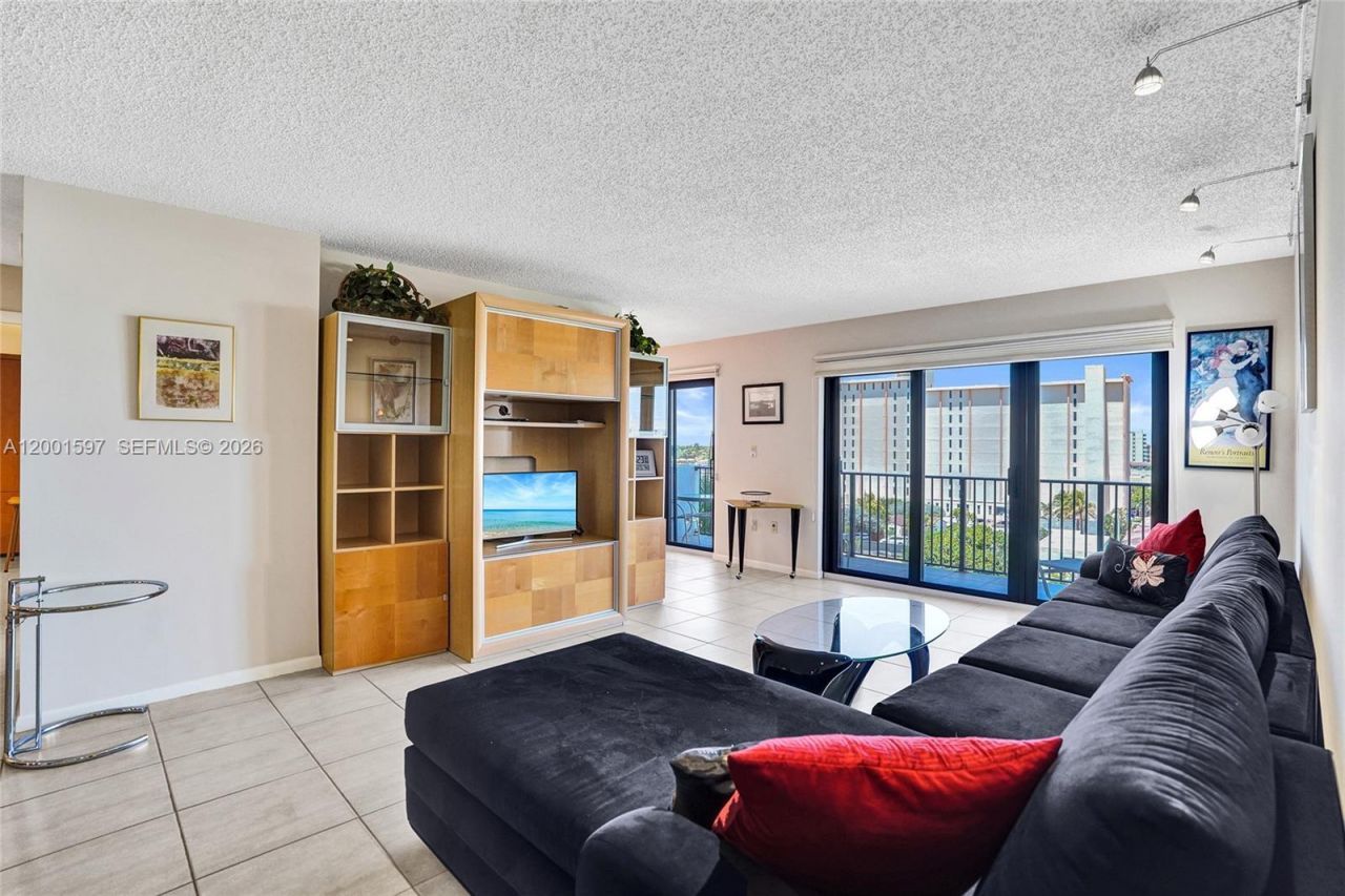 1201 S Ocean Dr, Unit 604N, Hollywood, FL 33019 Photo