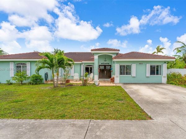 20310 SW 320th St , Homestead, FL 33030