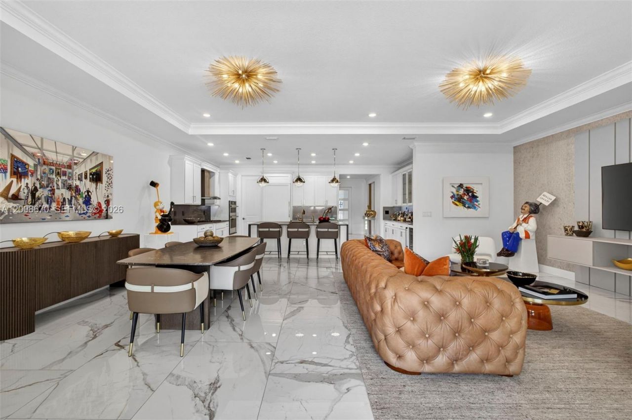 10626 Starling Way, West Palm Beach, FL 33412 Photo