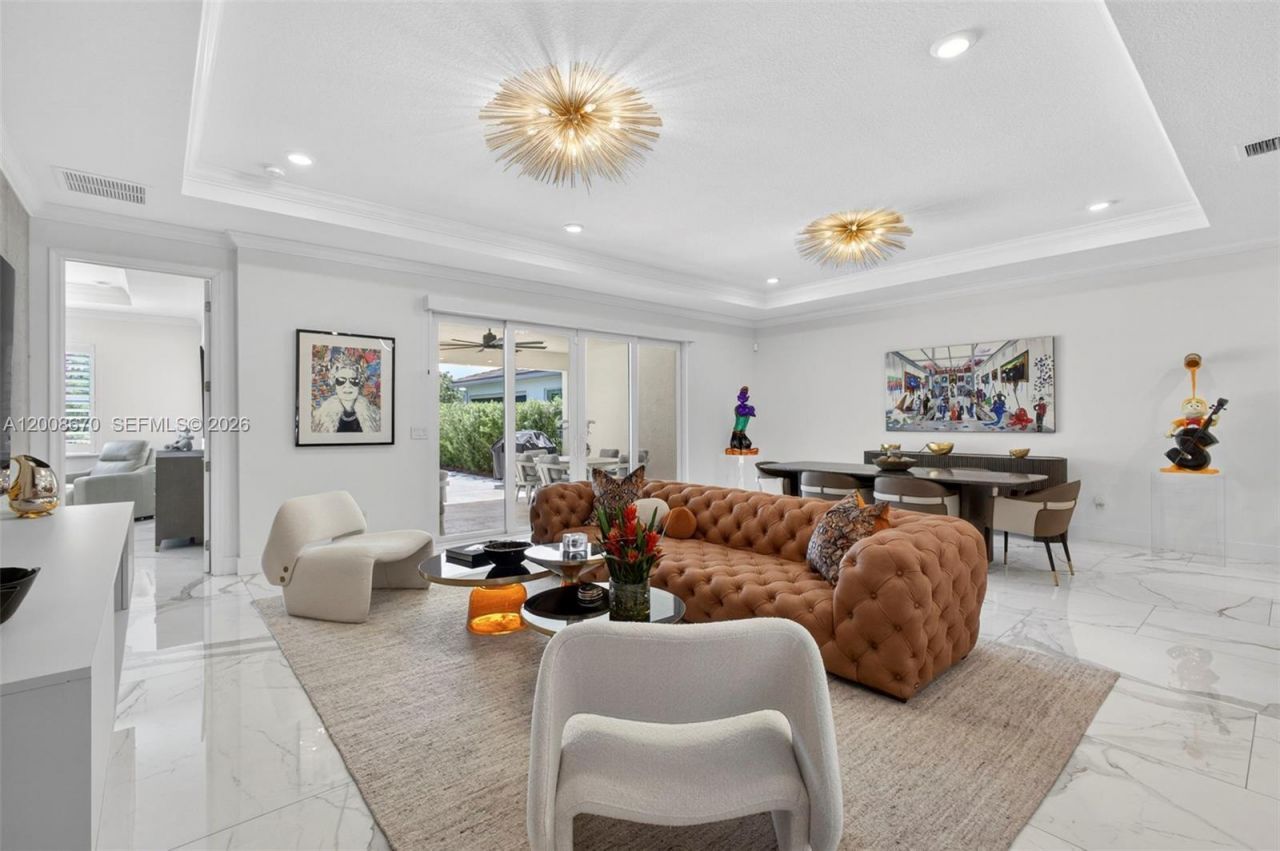 10626 Starling Way, West Palm Beach, FL 33412 Photo