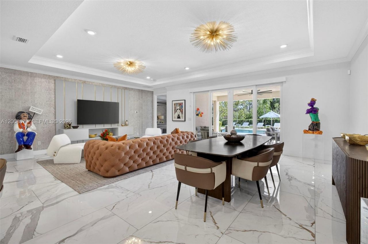10626 Starling Way, West Palm Beach, FL 33412 Photo
