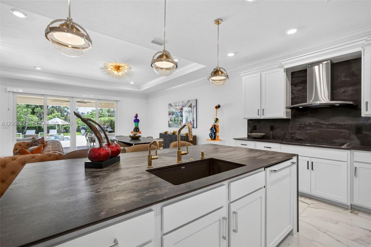 10626 Starling Way, West Palm Beach, FL 33412 Photo