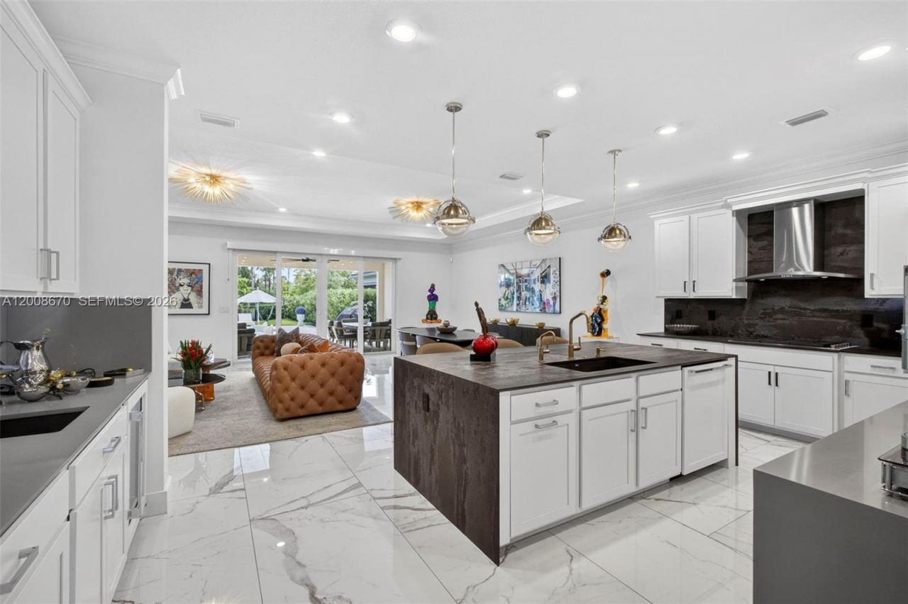 10626 Starling Way, West Palm Beach, FL 33412 Photo
