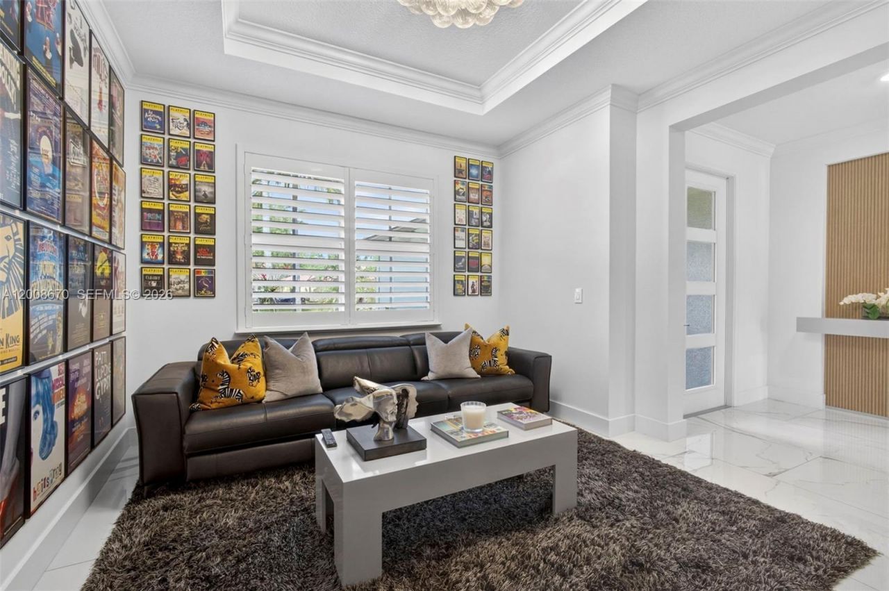 10626 Starling Way, West Palm Beach, FL 33412 Photo