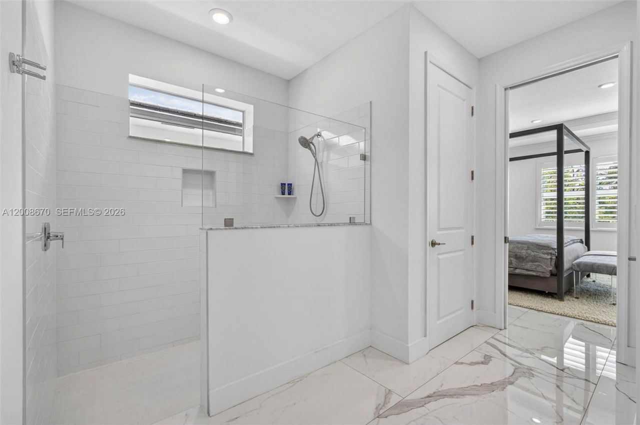 10626 Starling Way, West Palm Beach, FL 33412 Photo