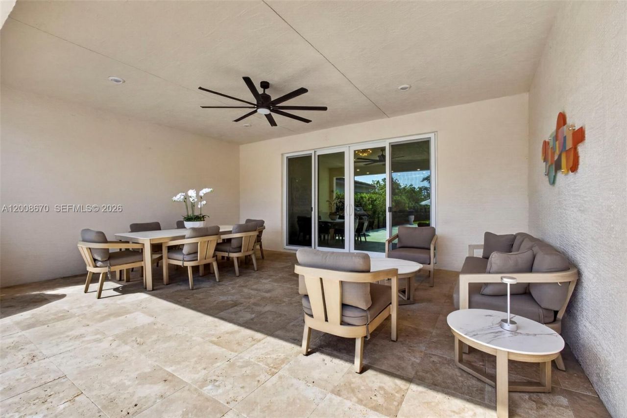 10626 Starling Way, West Palm Beach, FL 33412 Photo