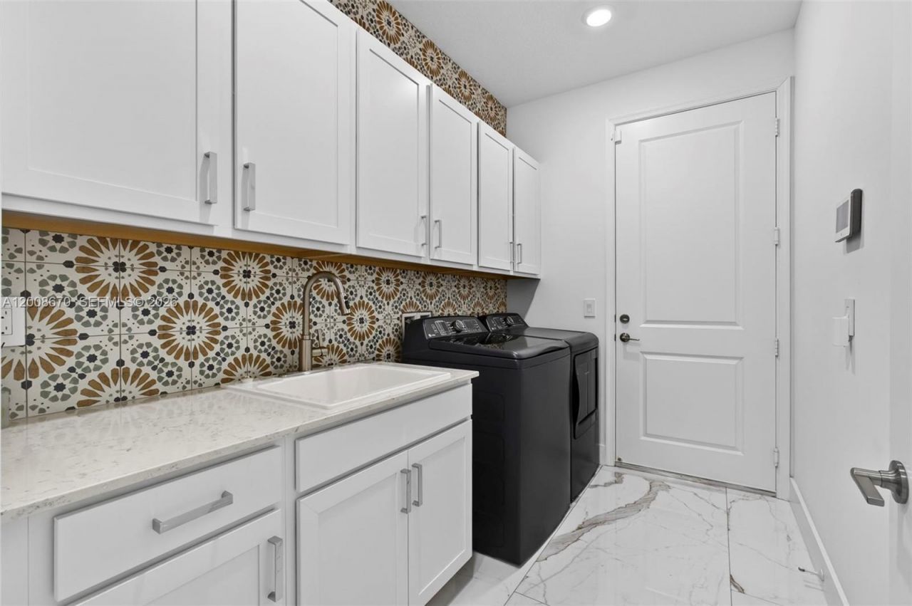10626 Starling Way, West Palm Beach, FL 33412 Photo