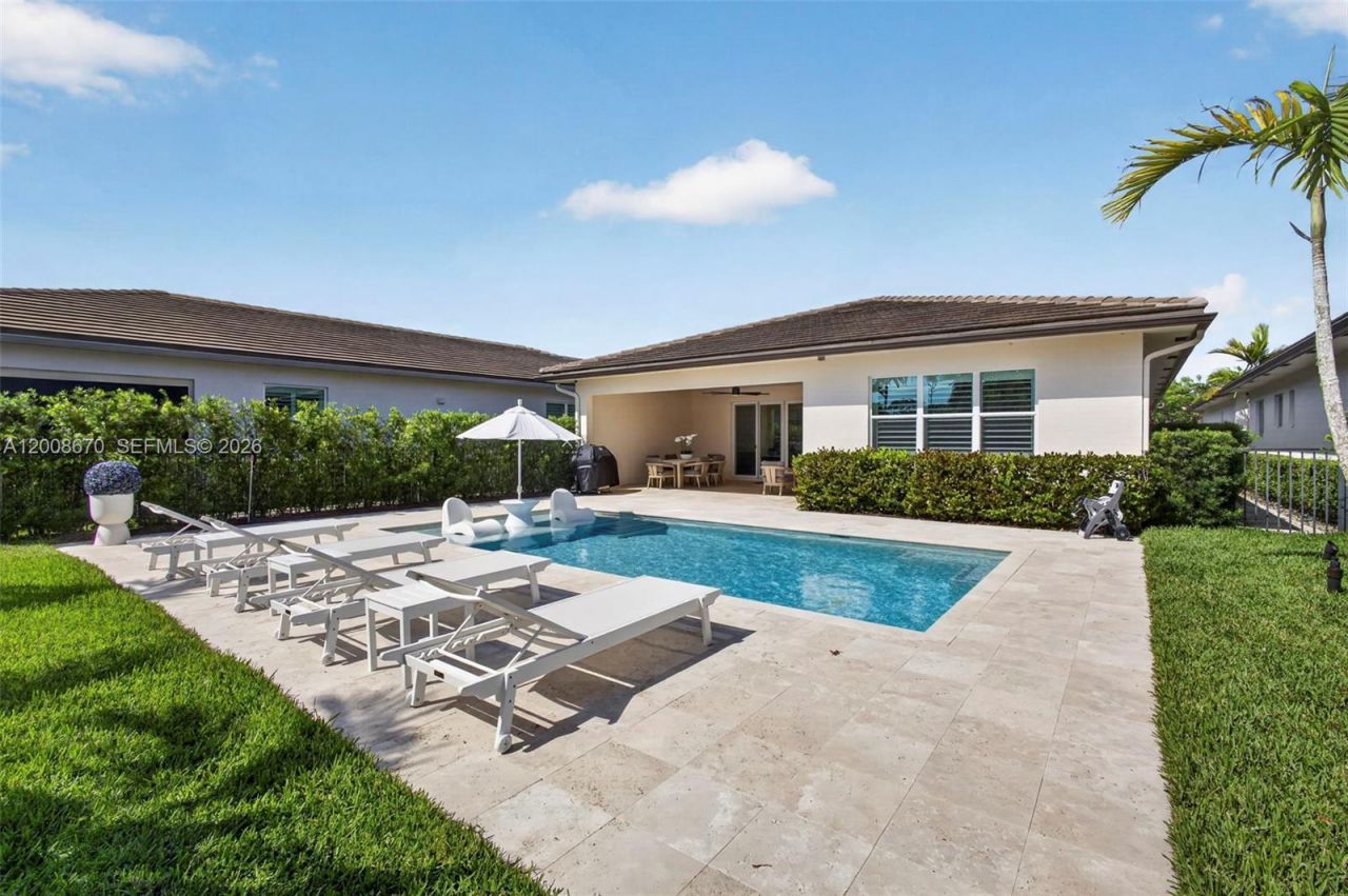 10626 Starling Way, West Palm Beach, FL 33412 Photo