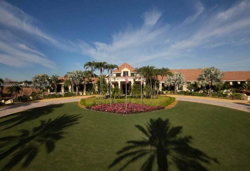 10626 Starling Way, West Palm Beach, FL 33412 Photo