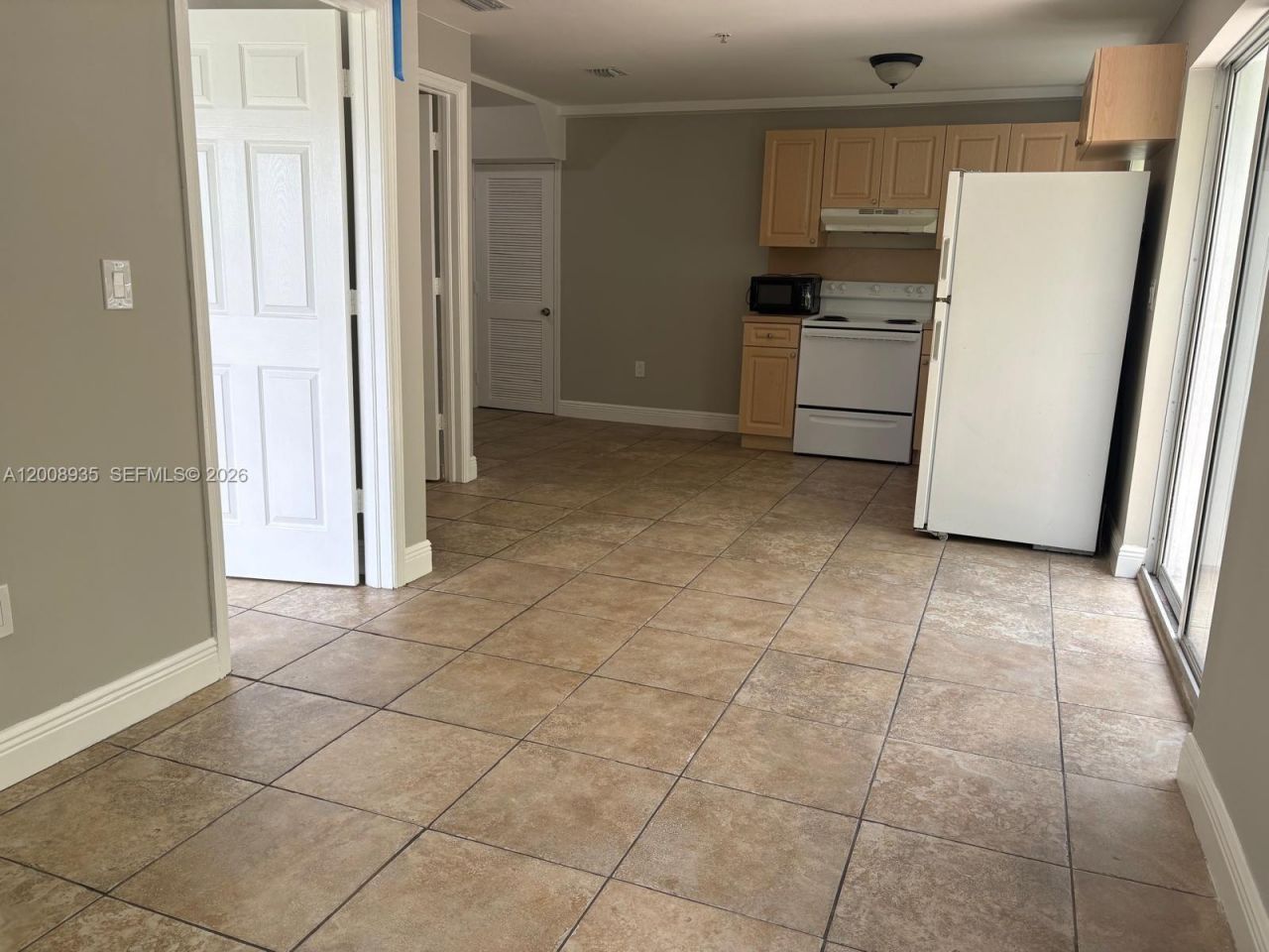 948 SW 3rd St, Unit 205, Miami, FL 33130 Photo