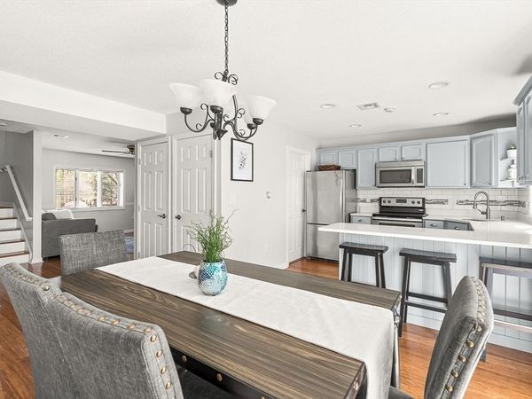 305 Salem St, Unit 203, Woburn, MA 01801