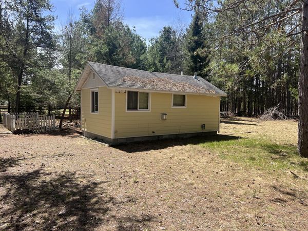 9761 Twin Bridge Road, Grayling, MI 49738