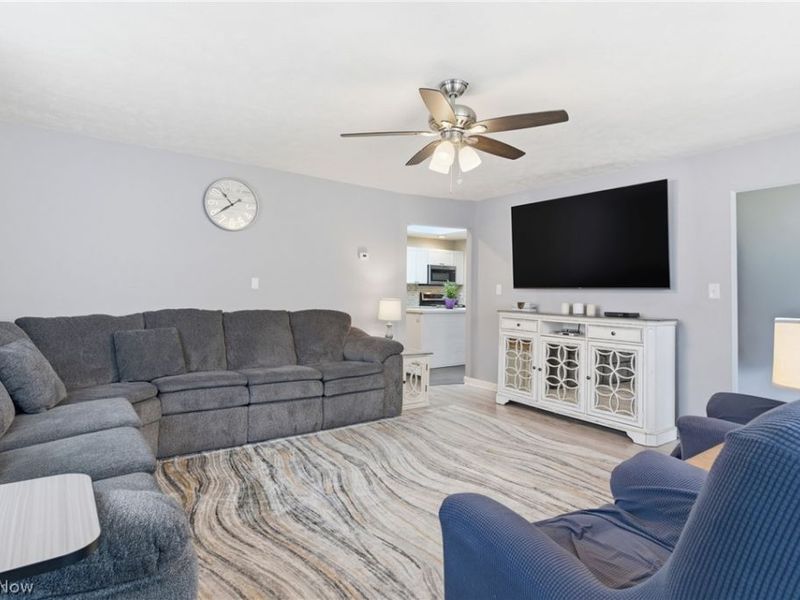 14580 Whitney Road, Strongsville, OH 44136 Photo 10