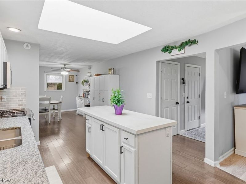 14580 Whitney Road, Strongsville, OH 44136 Photo 12