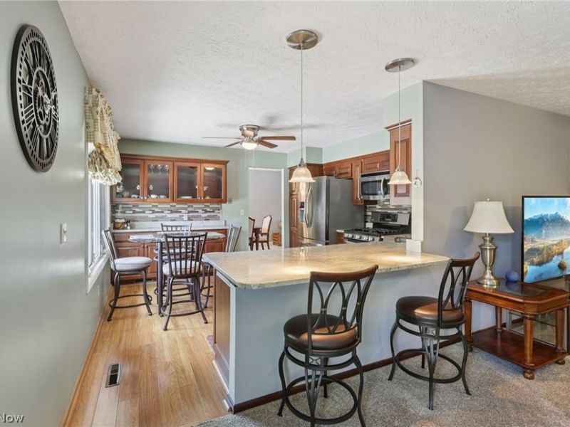 14784 Stone Creek Oval, Strongsville, OH 44149 Photo 10