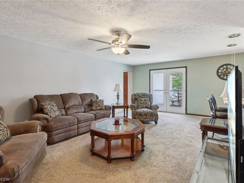 14784 Stone Creek Oval, Strongsville, OH 44149 Photo 18
