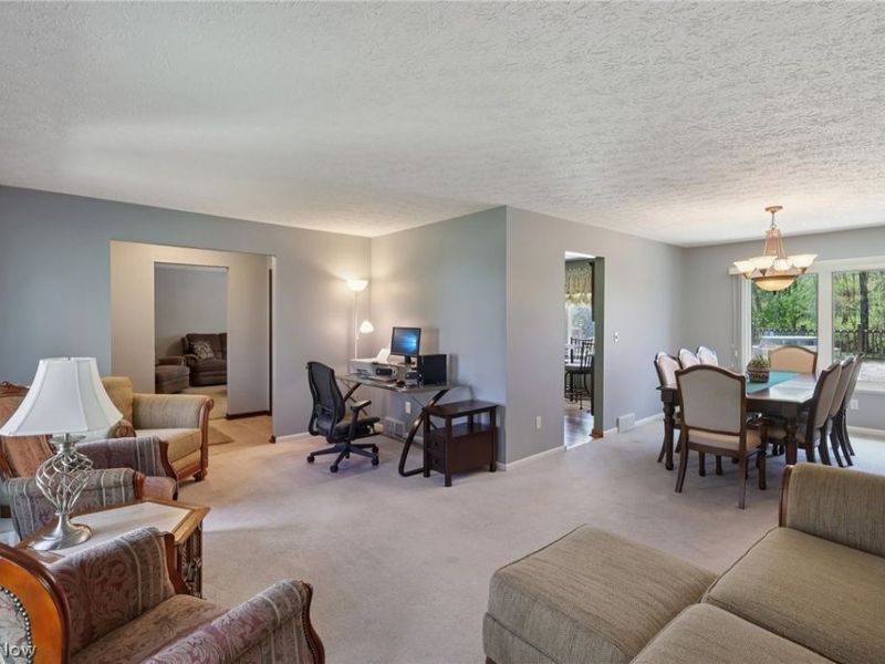 14784 Stone Creek Oval, Strongsville, OH 44149 Photo 6