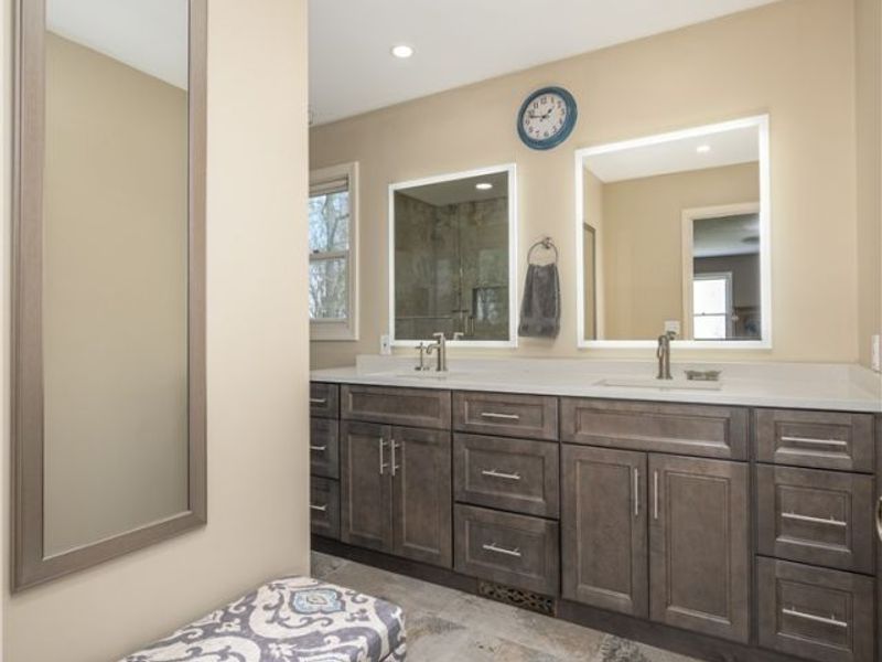 1632 Carriage House Drive, Mogadore, OH 44260 Photo 26