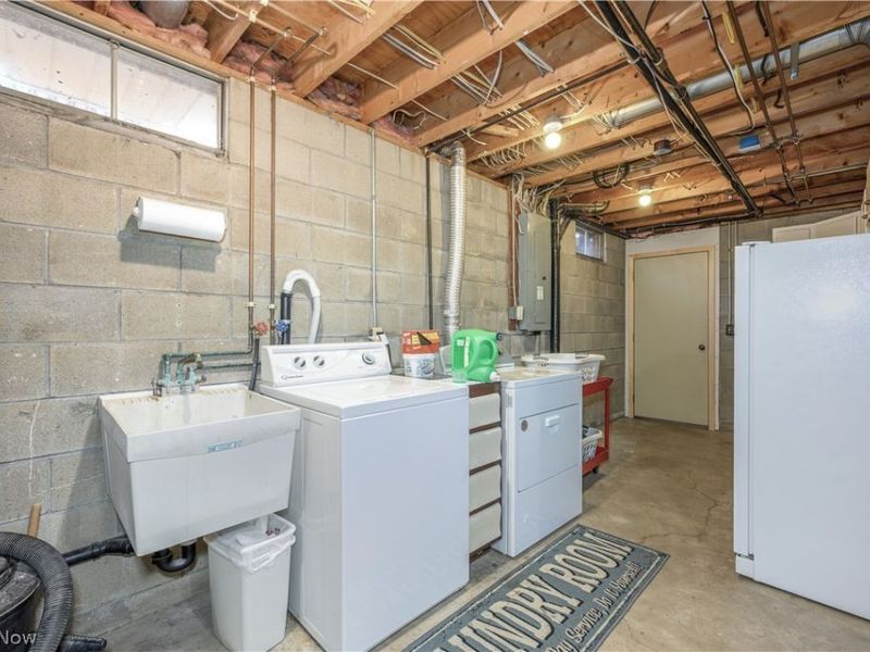 1632 Carriage House Drive, Mogadore, OH 44260 Photo 41