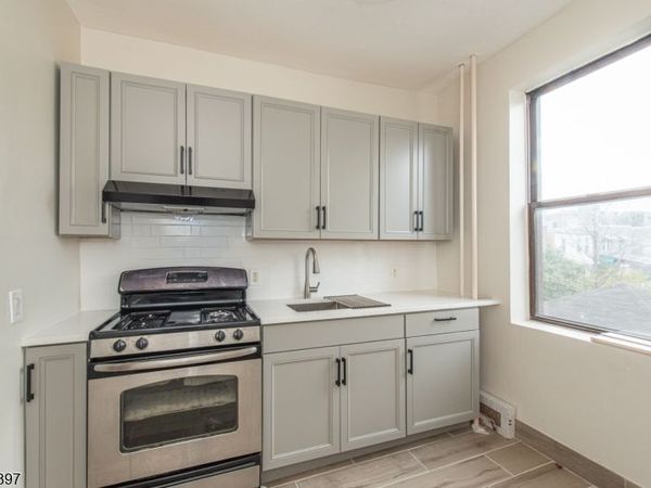 7111 Palisade Ave, Unit B2, North Bergen, NJ 07047