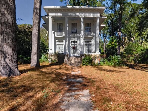 704 Wilkinson Street , Shreveport, LA 71104