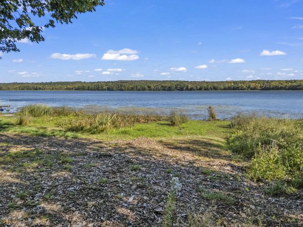 51 N Vigue Shore Road, Albion, ME 04910