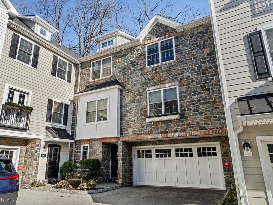 219 E Montgomery Avenue, Unit 6, Ardmore, PA 19003 Main Photo