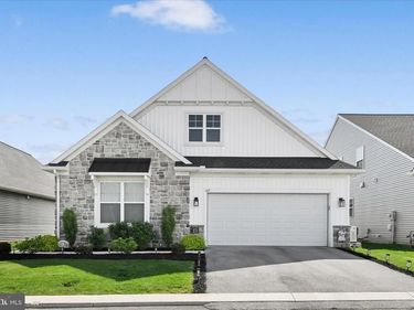 109 BELLFLOWER AVENUE, ANNVILLE, PA 17003