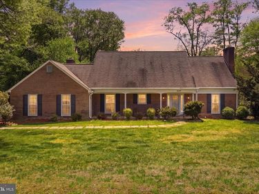 1034 WALKER MILL ROAD, GREAT FALLS, VA 22066