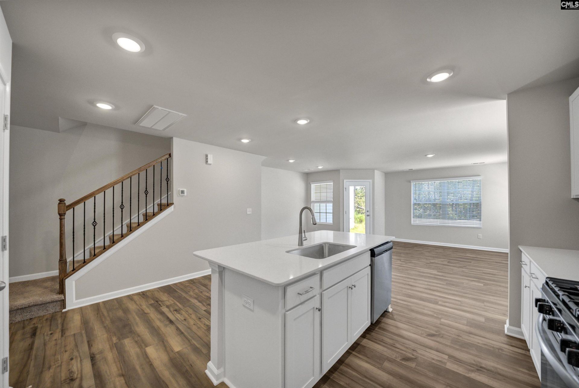 170 Winding Chestnut Drive  Photo 12