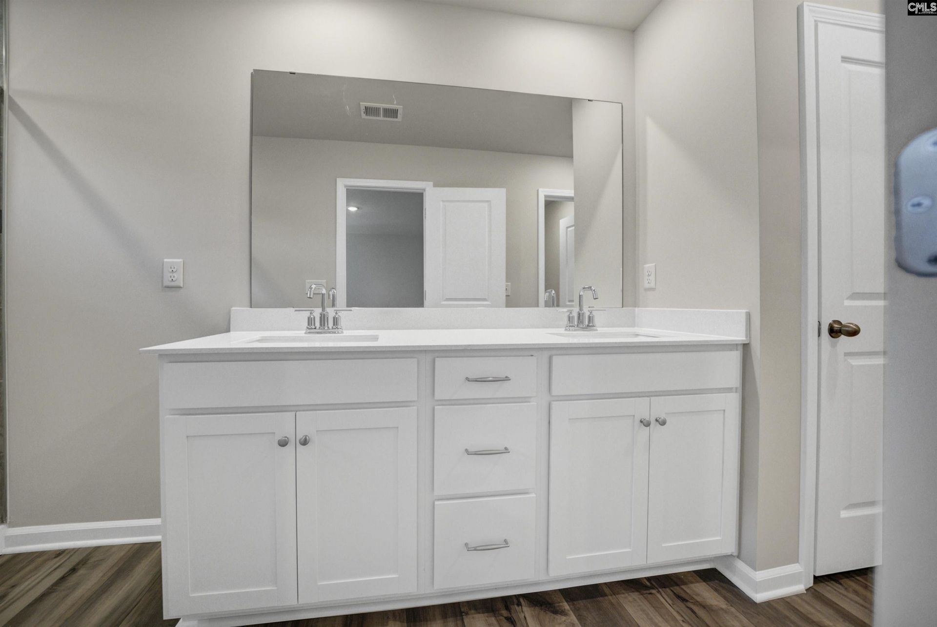 170 Winding Chestnut Drive  Photo 20