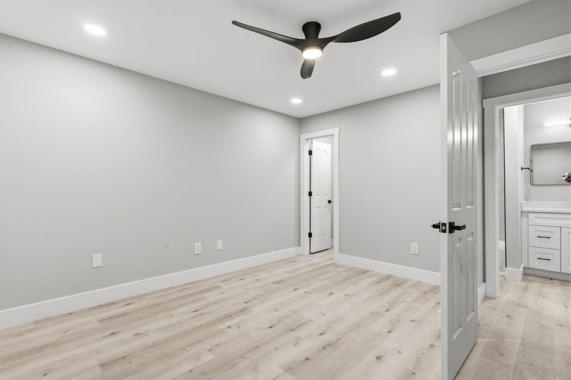 320 Muscari Dr. Photo 14