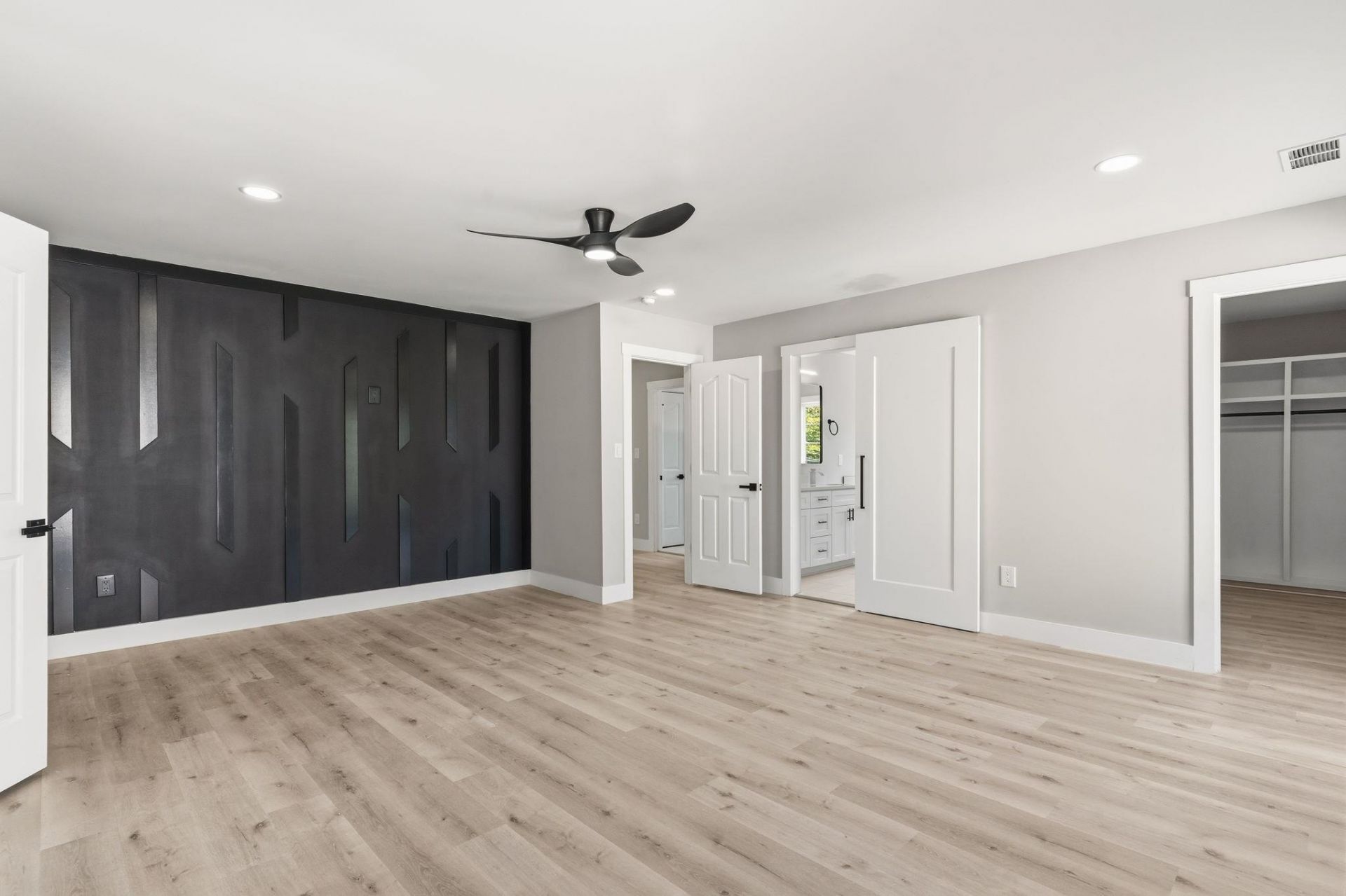 320 Muscari Dr. Photo 23