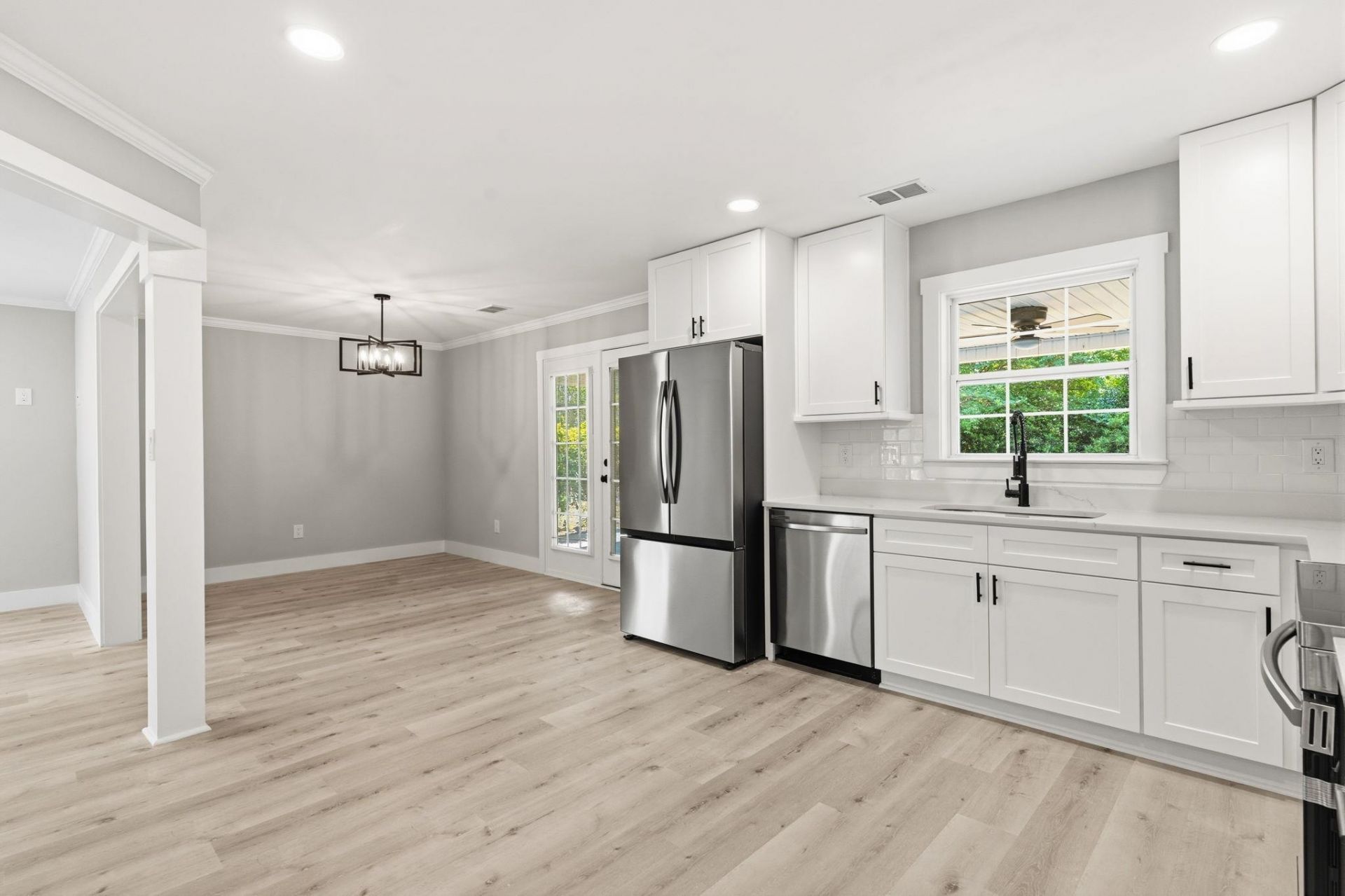 320 Muscari Dr. Photo 8