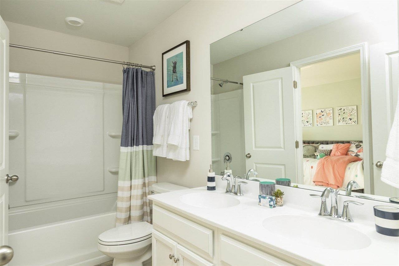 355 Kindred Spirit Dr Photo 4