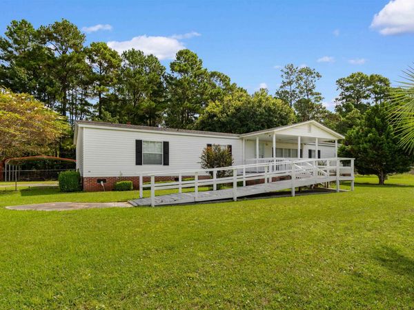 652 BEAR GRASS RD W , Longs, SC 29568