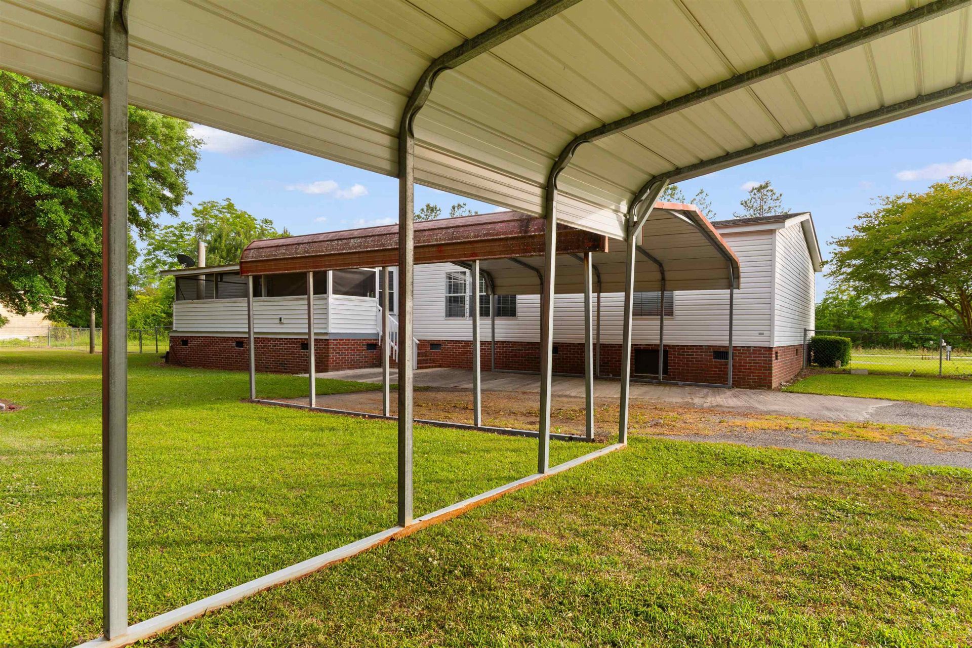 652 Bear Grass Rd W Photo 37