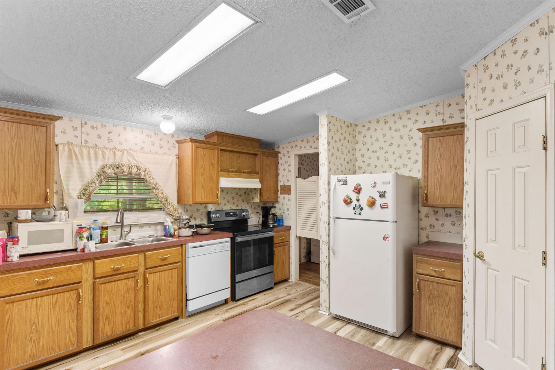 652 Bear Grass Rd W Photo 7
