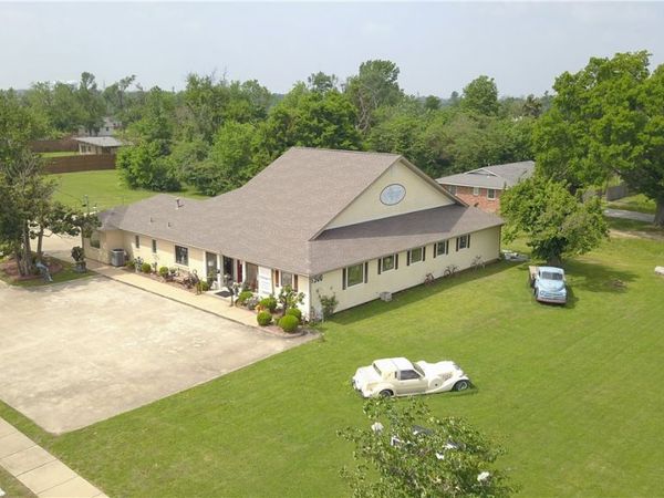 1500 W Walnut Street, Rogers, AR 72756