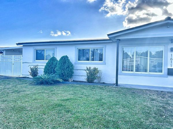 1611 NW 63rd Avenue, Unit 2, Sunrise, FL 33313